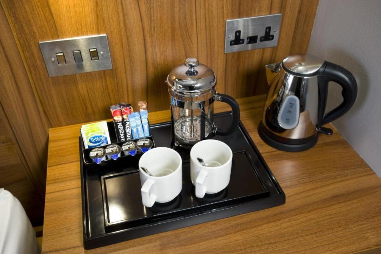 London Court Hotel Екстер'єр фото