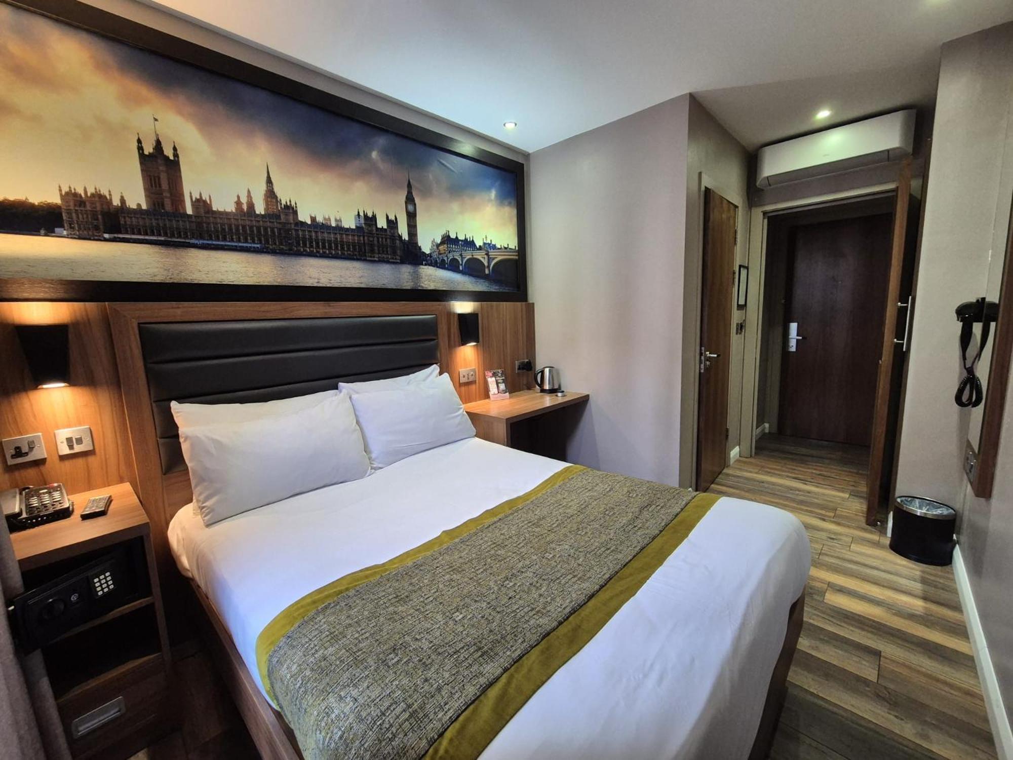 London Court Hotel Екстер'єр фото