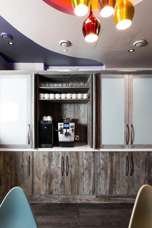 London Court Hotel Екстер'єр фото