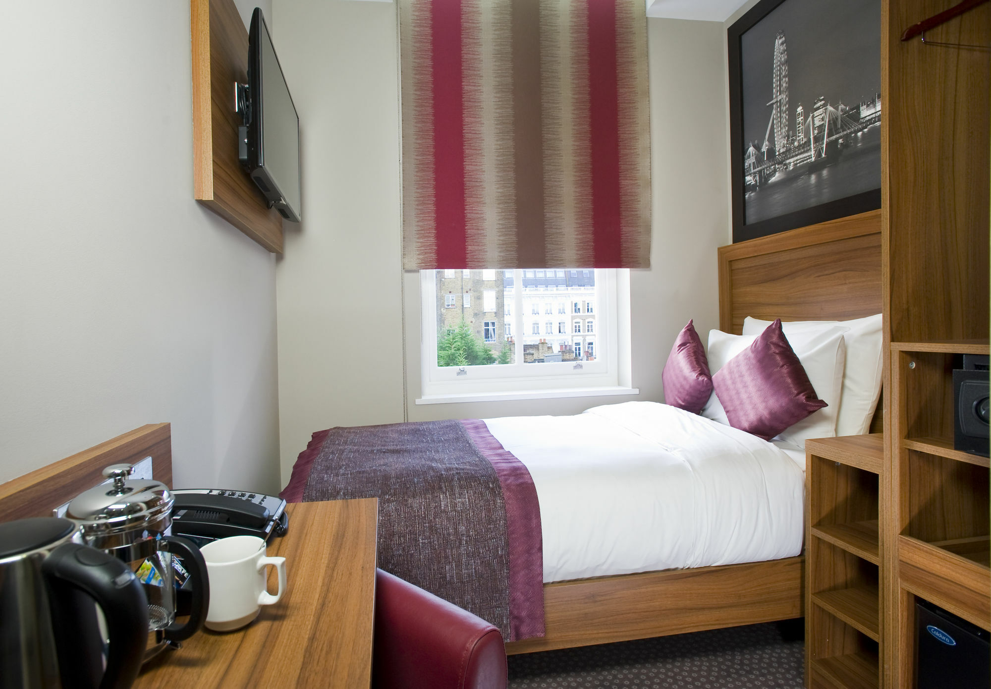 London Court Hotel Екстер'єр фото